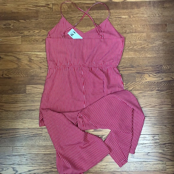 NWT Hilary Macmillan Red pin stripe romper - Picture 2 of 7